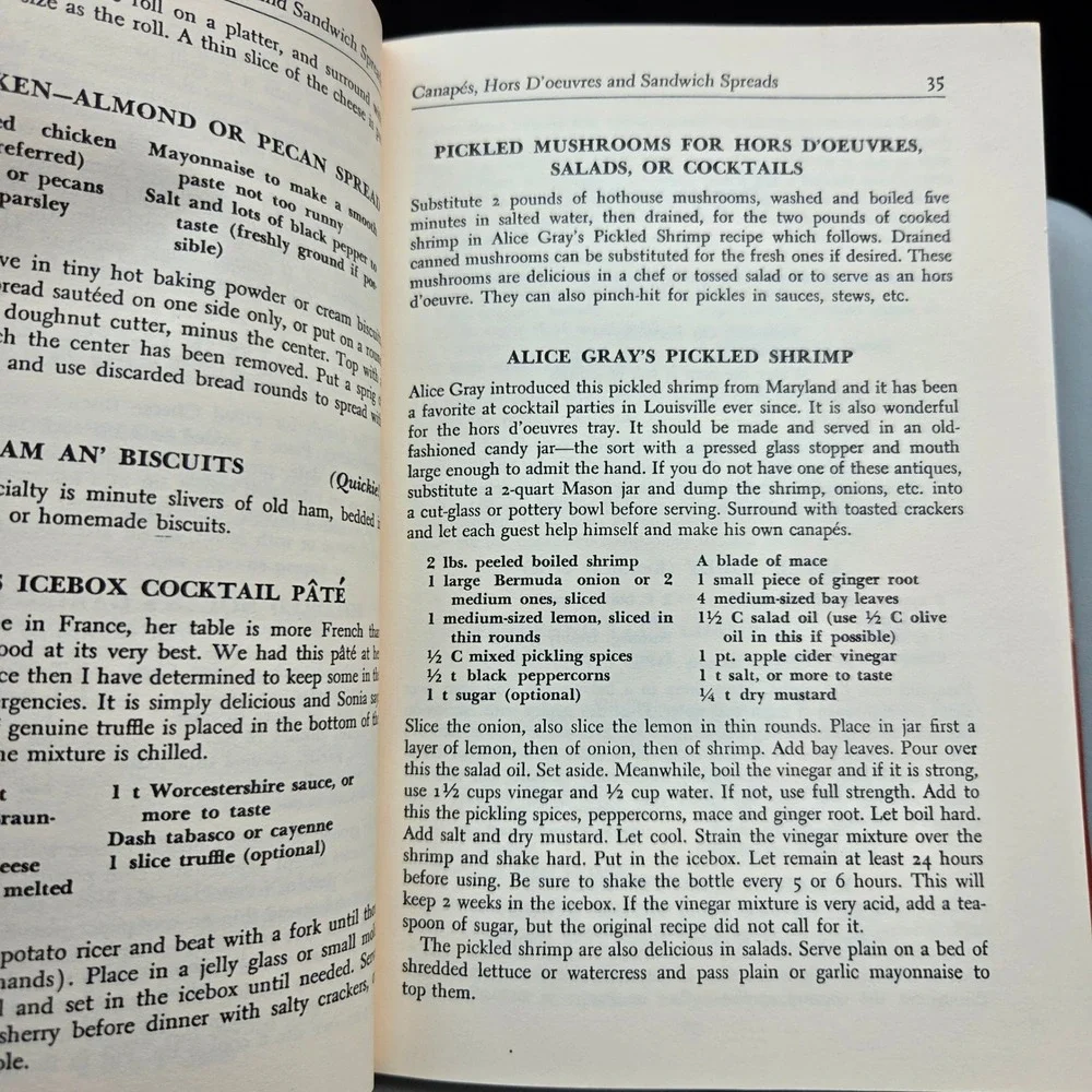 Out of Kentucky Kitchens Marion Flexner Bramhall House Hardcover Cookbook
